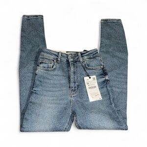 Zara Women's Blue Jeans